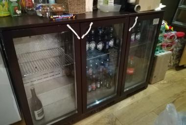 used lec 3 door glass fronted bottle fridge surrey berks