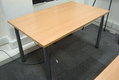 beech 1.3m x 0.8m training table post legs reading newbury berkshire 