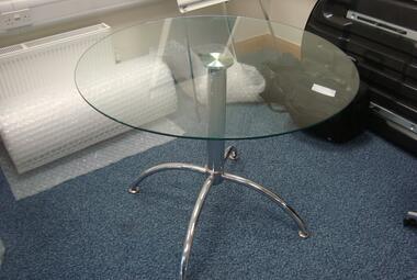 glass meeting table round modern reading newbury berkshire