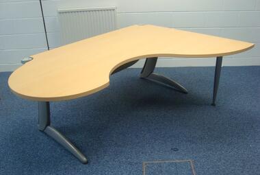 steelcase exec desk with meeting end TNT reading newbury berkshire