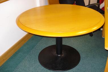 used 4 person round meeting table oak veneer newbury berkshire 