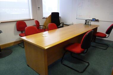 used manager exec reception desk oak veneer reading berkshire