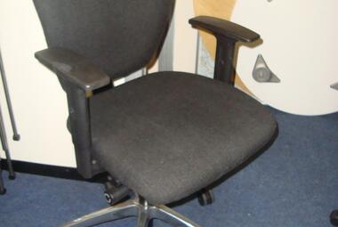 High Back Operator Chair with Height Adustable Arms