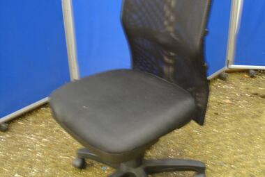 used armless mesh swivel chair office home study newbury berkshire