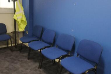 stackable 4 leg visitor chair blue fabric office school staff room oxford newbury
