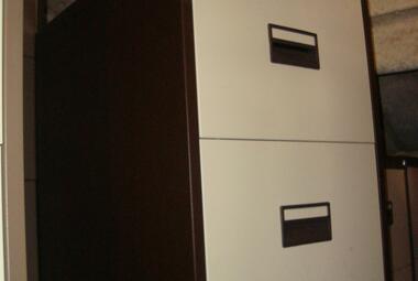 brown and cream 2 drawer filing cabinet newbury basingstoke used 