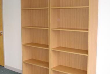 used bookcase 4 shelves oak newbury reading berks 
