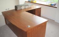 walnut veneer executive desk with inlay reading newbury berkshire 