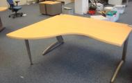 steelcase tnt delta corner desk 1.6m x 1.4m beech reading newbury berkshire