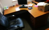 1.6m x 1.2m cherry corner desk and pedestal newbury basingstoke