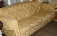 traditional settee cream 2 seater newbury reading berkshire hotel pub